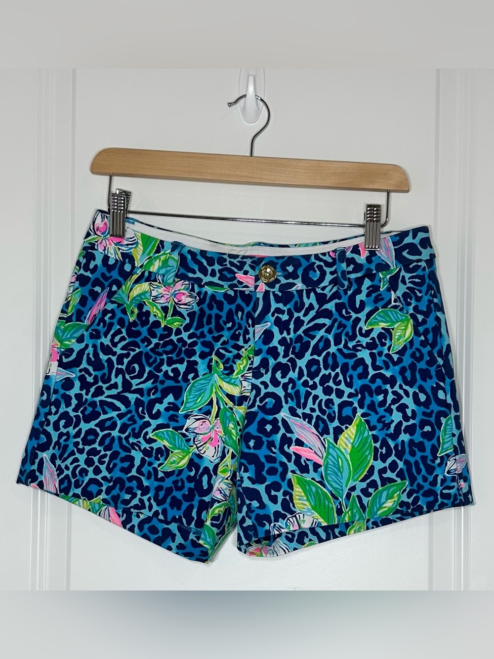 Lilly Pulitzer Blue Floral Leopard Print Shorts
